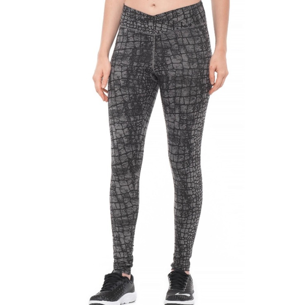 crossover waist leggings